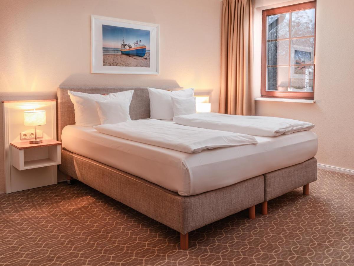Hotel Ostseeland Rostock Esterno foto