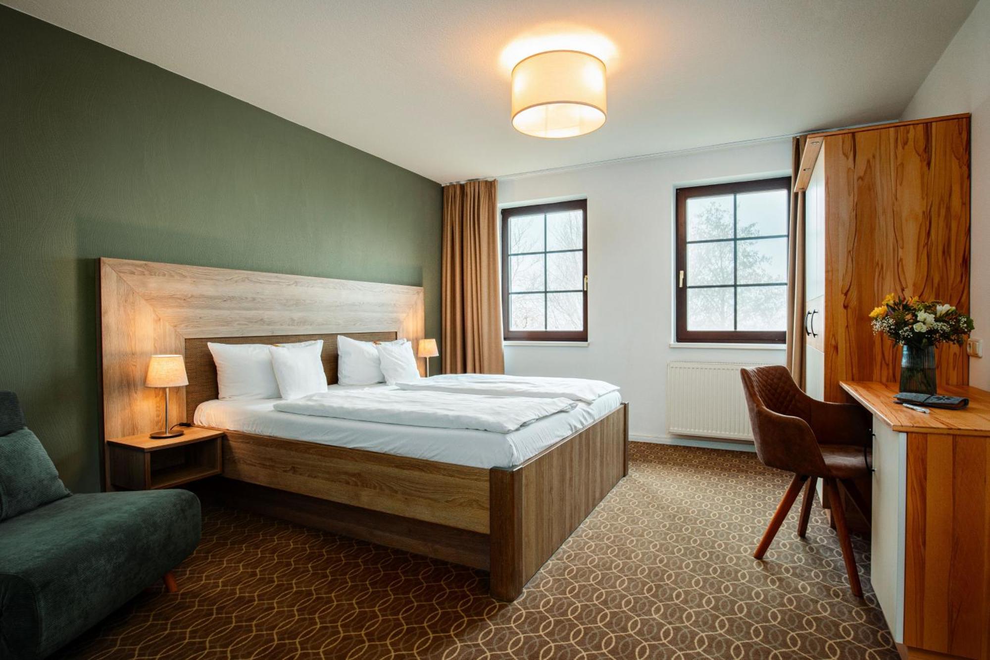 Hotel Ostseeland Rostock Esterno foto