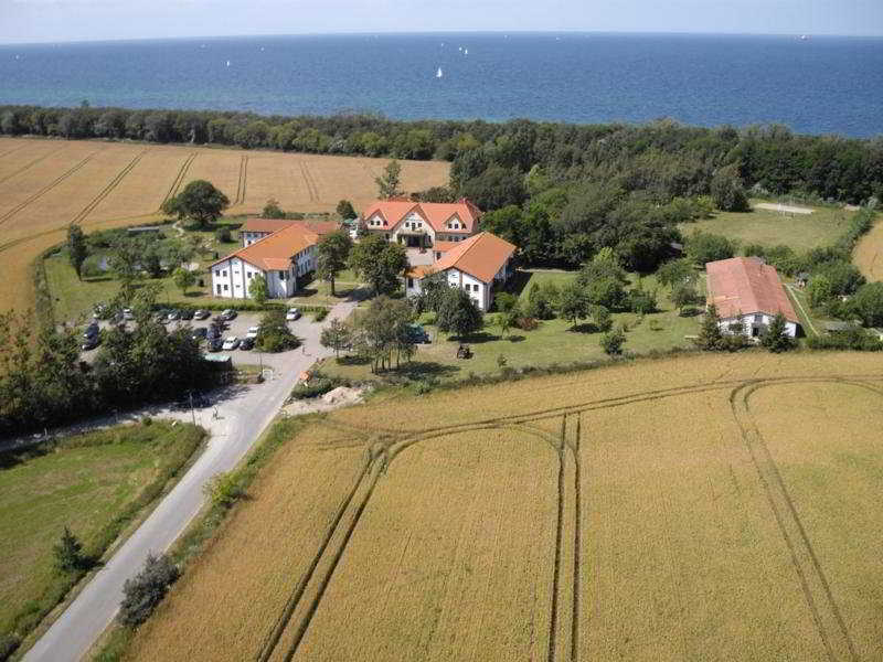 Hotel Ostseeland Rostock Esterno foto